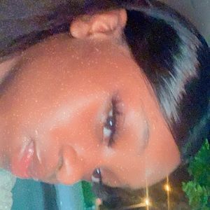 Meet your Posher, Janae